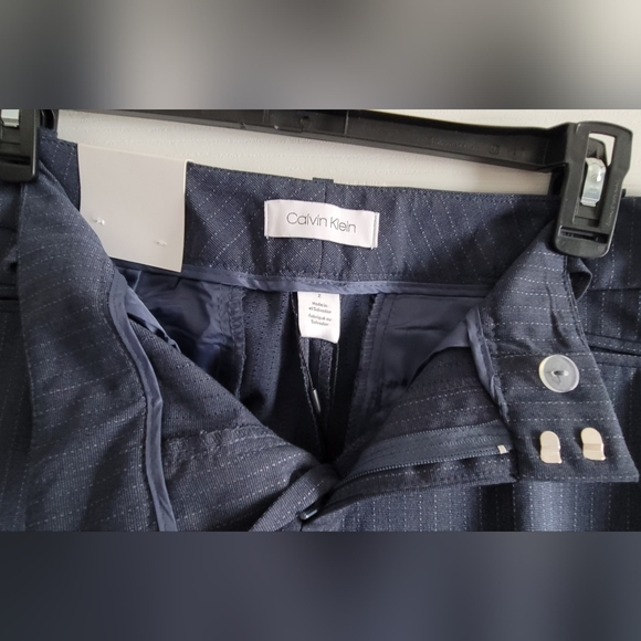 NWT- Calvin Klein Pinstripe Modern Essential Pant - Picture 8 of 8